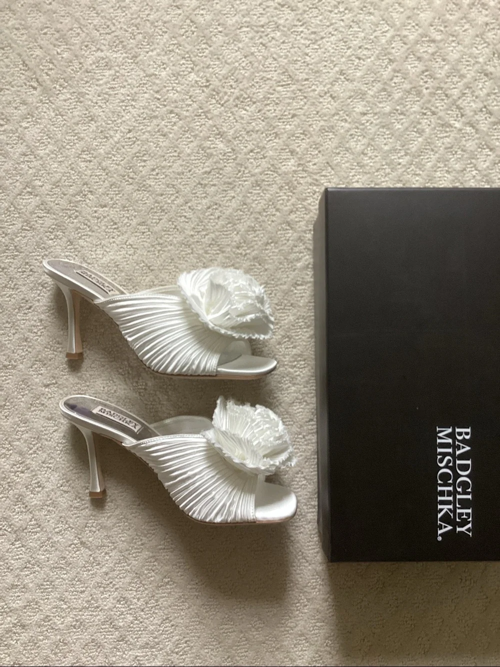 NWT Badgley Mischka Blythe Rosette Satin Slides, 7